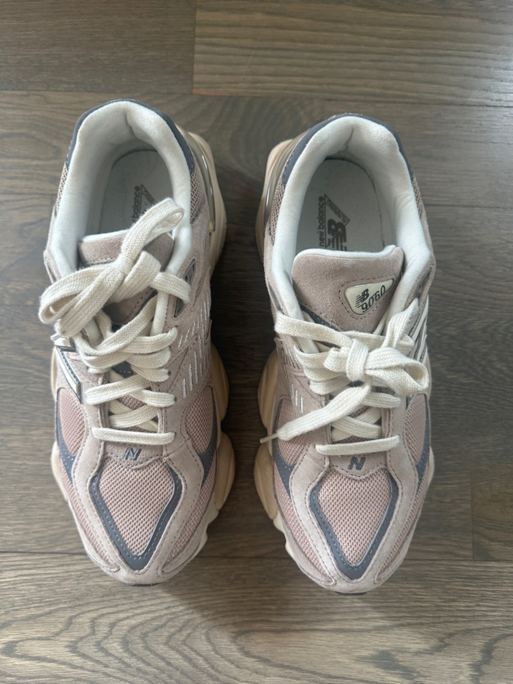 New Balance 9060  Women's Sneakers in Blush and Gray
